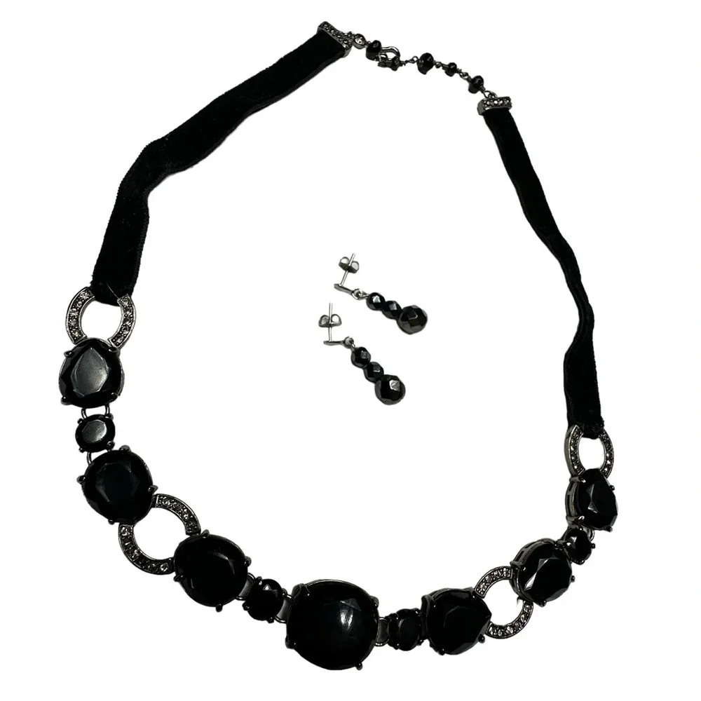 Black Onyx Beaded Crystal Necklace and FREE Earrings